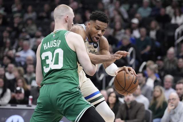 乐鱼网站-爆大冷!核心缺席居然27分狂胜:全场鸦雀无声,字母哥复出低迷