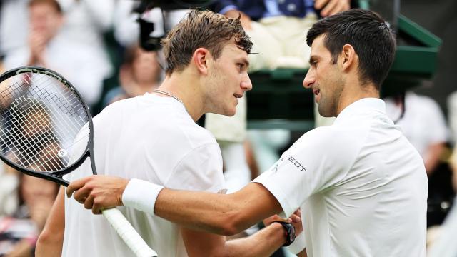 乐鱼体育-德约25个Ace化身发球大炮 小遇挑战迎来温网首胜