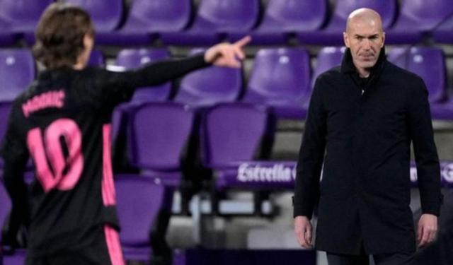 乐鱼体育-欧冠皇马仅剩首发一套 齐祖如何应对真蓝黑强攻?